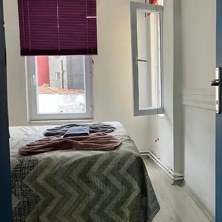 Διαμέρισμα Yellow House *