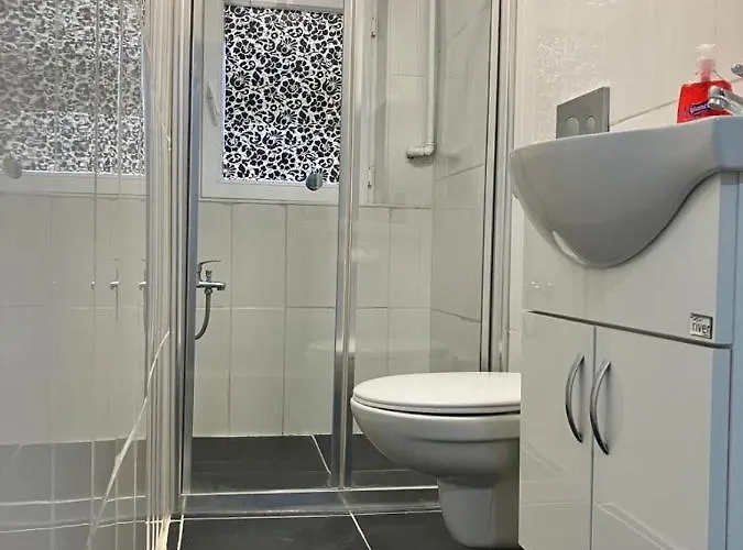 Yellow House * İstanbul