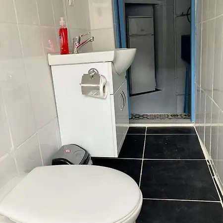 Yellow House Daire İstanbul