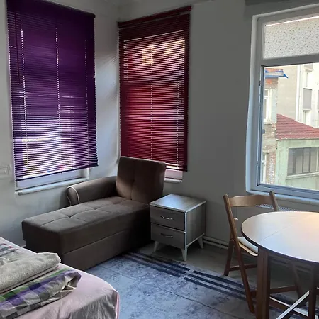 Yellow House Daire *